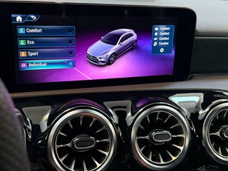 Mercedes-Benz A-Klasse Mercedes A-klasse 200 AMG Aut*Led*Sfeerver.*Navi*Car-Play - afbeelding nr 13
