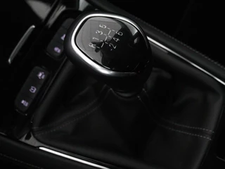 Opel Grandland X Opel Grandland X 1.2 Turbo Business Executive | Cruise control |  Afneembare trekhaak | DAB | Elektrische achterklep | Carplay | Keyless - afbeelding nr 18