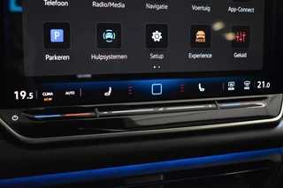 Volkswagen Tiguan Volkswagen Tiguan 1.5 eTSI DSG LIFE EDITION NAVI/CARPLAY/TREKHAAK - afbeelding nr 40