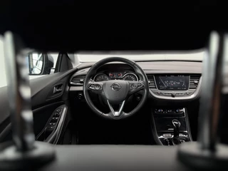 Opel Grandland X Opel Grandland X 1.2 Turbo Business Executive | Automaat | Navigatie | Trekhaak - afbeelding nr 4