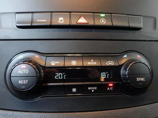Mercedes-Benz Vito Mercedes-Benz Vito 114 CDI Lang Automaat Apple Carplay Camera Trekhaak Cruise control Airco Bluetooth - afbeelding nr 33