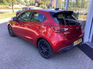 Mazda 2 Mazda 2 1.5 Skyactiv-G SkyLease NL-Auto, Dealer Ond., Airco, Navigatie, Cruise Controle, USB Audio, Lichtmetaal Black, A. Spoiler - afbeelding nr 4