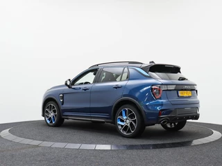 Lynk & Co 01 Lynk & Co 01 1.5 - ALL-SEASON BANDEN - PLUG-IN - afbeelding nr 6