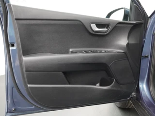 Kia Stonic - Navigatie - Camera - Climate control - Cruise control - 17 inch LM velgen - 12 maanden garantie - afbeelding nr 28