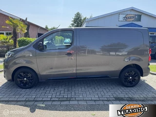 Toyota ProAce Toyota ProAce Worker 2.0 D-4D Live Black Edition 2500 kg trekgewicht - afbeelding nr 2