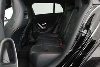 Mercedes-Benz CLA Mercedes-Benz CLA-klasse 250e AMG Night | Stoelverwarming | Carplay |  Camera | Sfeerverlichting | Leder/Alcantara | Full LED | Widescreen - afbeelding nr 6