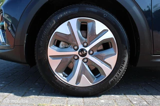 Kia e-Niro Kia e-Niro ExecutiveLine 64 kWh, Leer, Memory, stuur- Stoel verwarming/ventilatie, Pdc voor- achter, Camera, Adaptief Cruise, Dode hoek detectie, Carplay, Clima, Navi, Donkerglas. - afbeelding nr 22