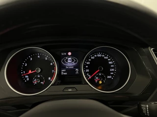 Volkswagen Tiguan Volkswagen Tiguan 1.5 TSI Life Business / 150PK / NAVI / STOEL-STUURVERW. / PDC / 1800KG TREKG. - afbeelding nr 18