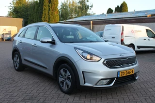 Kia Niro Kia Niro 1.6 GDi H. DynamicL. navi, Apple carplay/Android, trekhaak. lage - afbeelding nr 3