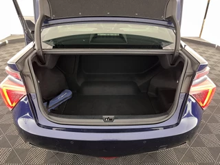 Toyota Mirai Toyota Mirai FCV Executive [ HYDROGEN ] [INCL-BTW] Aut. *LUXURY-LEATHER | FULL-LED | JBL-SOUNDSYSTEM | CAMERA | KEYLESS | MEMORY-PACK | ADAPTIVE-CRUISE | BLIND-SPOT |  DAB | NAVI-FULLMAP | DIGI-COCKPIT | COMFORT-SEATS | LANE-ASSIST - afbeelding nr 10