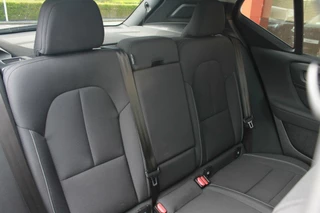 Volvo XC40 Volvo XC40 T3 Momentum Business | Parkeercamera | Stoelverwarming | Trekhaak | Pilot Assist | Keyless - afbeelding nr 19