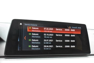 BMW 5 Serie BMW 520i Touring M-Sport Bluestone Pano Comfortstoel 360°Camera HUD Leder HiFi Adaptive LED 19