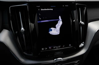 Volvo XC60 Volvo XC60 B4 Ultimate Bright|360 camera|Panorama|Google|H/K Audio - afbeelding nr 30
