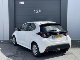Toyota Yaris Toyota Yaris 1.0 VVT-i Active | Fabrieksgarantie tot 10 03 2027 | - afbeelding nr 4