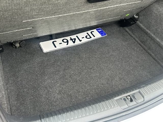 Volkswagen Polo Volkswagen Polo 1.2 TSI First Edition Blue Motion Compact, Comfortabel & Complee - afbeelding nr 26