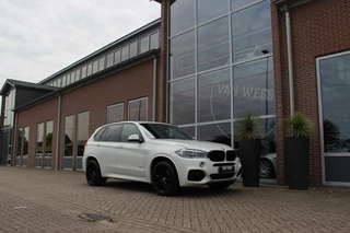 BMW X5 ➡️ BMW X5 xDrive50i F15 High Executive 7p M-sport | M-pakket | 2e eigenaar | Dakraam | Head-up | 20 inch | LED | Camera | 449 pk | 7 persoons | Harman-kardon | Keyless go/entry - afbeelding nr 8