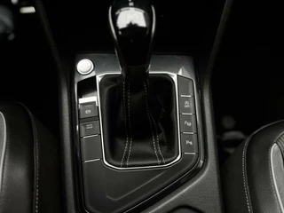 Volkswagen Tiguan Volkswagen Tiguan 1.5 TSI R-Line Business| ACC|IQ-Light|20'' - afbeelding nr 13
