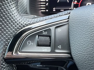 Škoda Kodiaq Škoda Kodiaq 1.5 TSI DSG Sportline Business Navigatie 19 Inch Velgen Canton Audio DAB ACC Elek Stoel + Verwarming Camera Keyless Getint Glas Metallic BTW NL Auto - afbeelding nr 38