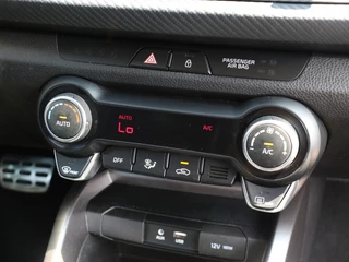 Kia Rio Kia Rio 1.0 T-GDI GT-Line I Automaat I Navi I Keyless I Dodehoekdetectie - afbeelding nr 11