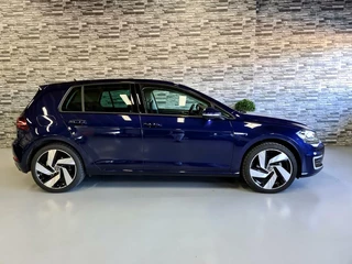 Volkswagen e-Golf Volkswagen e-Golf 100kW 136PK *Leder*Virtual Cockpit*NAP! - afbeelding nr 3