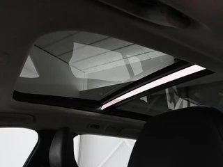 Volvo V60 Volvo V60 2.0 D4 Momentum | 1e eigenaar | Panoramadak |  Leder | Trekhaak | Stoelverwarming | Carplay | Navigatie | Full LED - afbeelding nr 6