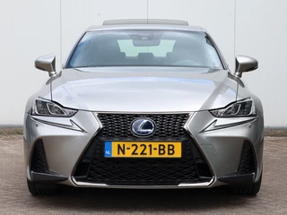 Lexus IS Lexus IS 300h Hybrid F-Sport Line | Mark Levinson | Schuifdak | Stoelvent - afbeelding nr 2