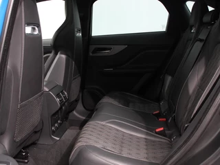 Jaguar F-PACE Jaguar F-PACE 5.0 V8 AWD SVR 551 pk Panorama dak | Meridian sound | Premium Pack | Light Pack | ACC | Leder | ADS |360 Camera - afbeelding nr 24