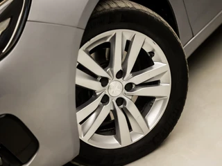 Peugeot 308 (PANORAMADAK, APPLE CARPLAY, GROOT NAVI, PARKEERSENSOREN, SPORTSTOELEN, GETINT GLAS, CRUISE, NIEUWE APK, NIEUWSTAAT) - afbeelding nr 16