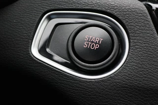 BMW X1 BMW X1 xDrive25e Executive Navigatie, Stoelverwarming, PDC, Cruise, Climate - afbeelding nr 36