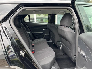 Peugeot 2008 Peugeot 2008 1.2 Active Pack + Car-play + Lmv + Nav + Pdc - 2022! - afbeelding nr 11