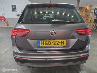 Volkswagen Tiguan Volkswagen Tiguan 1.5 TSI ACT Highline/ PANO/ HEAD-UP/ACC - afbeelding nr 15