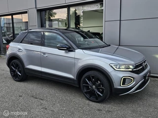Volkswagen T-Roc Volkswagen T-Roc 1.5 TSI Black Style Panorama/Keyless/IQ Light - afbeelding nr 6