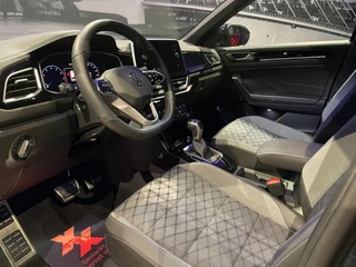 Volkswagen T-Roc Volkswagen T-ROC 1.5 TSI R-Line *Keyless*Appconnect*IQLight* - afbeelding nr 15