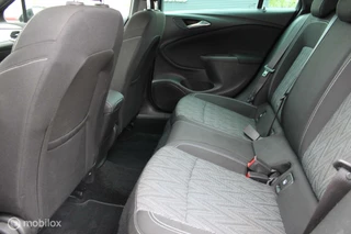 Opel Astra Opel Astra Sports Tourer 1.2 Edition 2020 130 PK, Trekhaak, PDC + camera, Donker glas, Cruise, Navi, Comfort stoel, Clima, App connect. - afbeelding nr 10