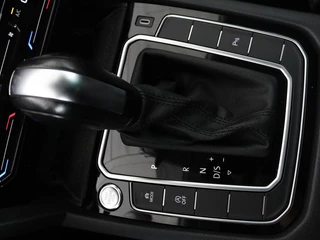 Volkswagen Passat Volkswagen Passat 2.0 TDI Business | Stoelverwarming |  Adaptive cruise | Camera | Carplay | Navigatie | Virtual Cockpit | Climate control | Full LED | Keyless - afbeelding nr 19