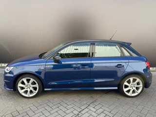Audi A1 Sportback Audi A1 Sportback 1.0 TFSI Sport Pro Line NL Auto - afbeelding nr 4