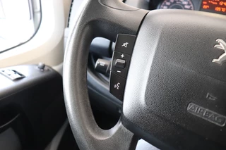 Peugeot Boxer Peugeot Boxer 2.0 BlueHDI EURO 6 - Airco - Cruise - Radio - €9.450,- Excl. - afbeelding nr 17