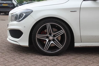 Mercedes-Benz CLA Mercedes-Benz CLA Shooting Brake 250 OrangeArt Edition / Camera / Panoramadak / Memory seats / 18'' / Leder / Groot Navi. / Dodehoek / Nightpakket / Stoelverwarming / Cruise Control - afbeelding nr 14