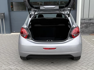 Peugeot 208 Peugeot 208 1.2 PureTech Allure Navi Carplay PDC Cruise Control - afbeelding nr 35