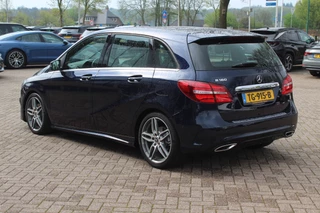 Mercedes-Benz B-Klasse Mercedes-Benz B-Klasse 180 Business Solution AMG Upgrade Edition / Camera / Navigatie / 18'' / Stoelverwarming / Cruise Control - afbeelding nr 3