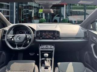Škoda Karoq Škoda Karoq 1.5 TSI DSG SPORTLINE PANO-DAK/TREKHAAK/CAMERA/NAVI/STOELVERW - afbeelding nr 14