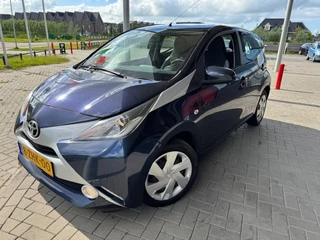 Toyota Aygo Toyota Aygo 1.0 VVT-i X-PLAY AIRCO/CAMERA - afbeelding nr 23