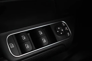 Mercedes-Benz GLA Mercedes-Benz GLA-klasse 250e Style | Adaptive cruise | Carplay |  Stoelverwarming | Camera | Half leder | Full LED | Park Assist | Widescreen | Climate control - afbeelding nr 33