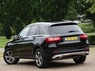 Mercedes-Benz GLC Mercedes-Benz GLC 300 automaat 210PK / Prestige / AMG / LED - afbeelding nr 9