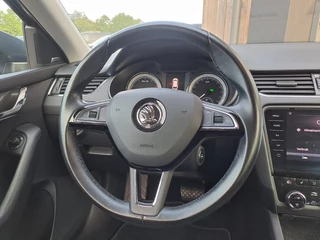 Škoda Octavia Škoda Octavia Combi 1.0 TSI Greentech Style Business | Automaat | Trekhaak | Stoelverwarming | All-seasons | Cruise | - afbeelding nr 8