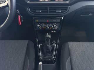Volkswagen T-Cross Volkswagen T-Cross DE VERNIEUWDE T-CROSS 116PK VIR.COCKPIT LMV CARPLAY 2024 