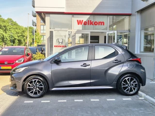 Toyota Yaris Toyota Yaris 1.5 VVT-i Dynamic Navigatie, Apple/Android, Camera, Cruise , All-in Rijklaarprijs - afbeelding nr 2