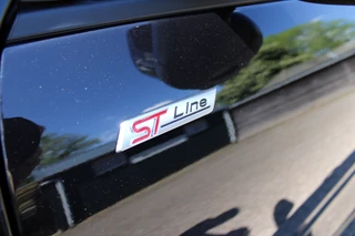 Ford Kuga Ford Kuga 2.5 PHEV ST-Line X | Technology Pack | Winterpack | AGR | Head-up | BLIS | Navigatie - afbeelding nr 47