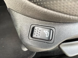 Jeep Renegade Jeep Renegade 1.4 MultiAir Opening Edition Leer Navigatie keyless entry Pdc 18