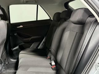 Volkswagen T-Roc Volkswagen T-Roc 1.5 TSI Style | CARPLAY | CRUISE | PDC - afbeelding nr 35